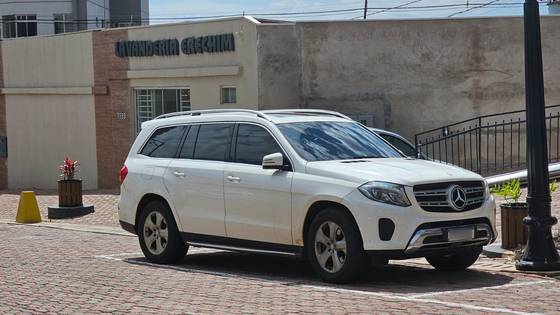 MERCEDES-BENZ GLS 350 3.0 V6 BLUETEC DIESEL 4MATIC 9G-TRONIC
